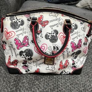 🌟Price drop🌟 Dooney & Bourke Minnie Mouse Satchel with crossbody strap